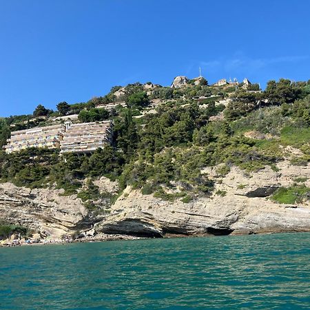 Sea And Monaco Charme View On The Beach Ventimiglia Exteriör bild